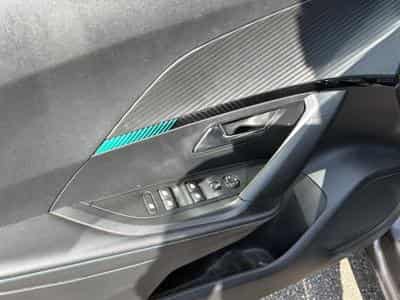 Peugeot 2008 1.5 BLUEHDI 110 S&S ALLURE PACK (2022) - Foto 11