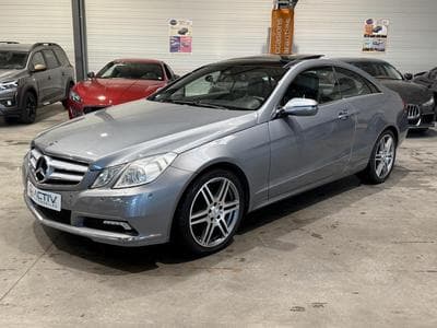 Mercedes Classe E 350 avantgarde executive 7gtro (2009) - Foto 1