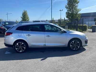 Renault Megane 1.5 DCI 110 BOSE EDC (2015) - Foto 4