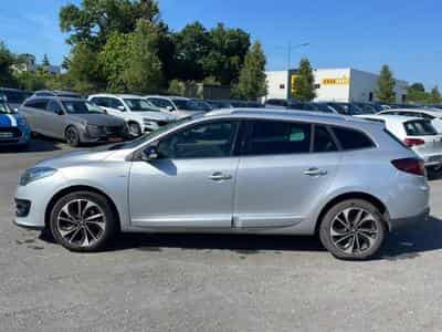 Renault Megane 1.5 DCI 110 BOSE EDC (2015) - Foto 8