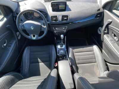 Renault Megane 1.5 DCI 110 BOSE EDC (2015) - Foto 9