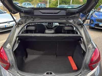 Peugeot 208 1.5 BLUEHDI 100 ACTIVE (2019) - Foto 11