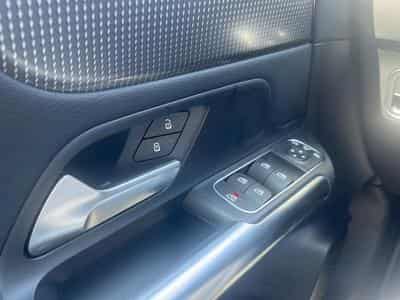 Mercedes GLA 2.0 200 163 BUSINESS LINE 7G-DCT (2022) - Foto 11