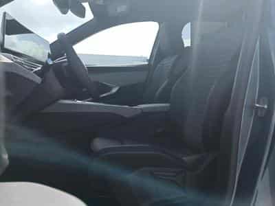 Peugeot 3008 1.2 HYBRID 145 ALLURE E-DCS6 (2025) - Foto 10