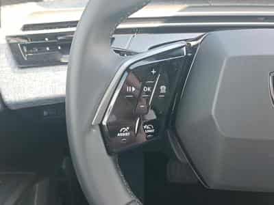 Peugeot 3008 1.2 HYBRID 145 ALLURE E-DCS6 (2025) - Foto 15