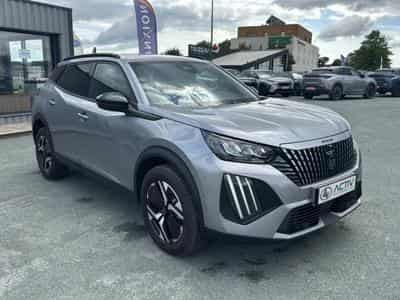 Peugeot 2008 1.2 100 ALLURE (2025) - Foto 3