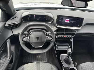 Peugeot 2008 1.2 100 ALLURE (2025) - Foto 9