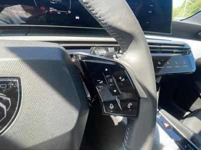 Peugeot 3008 1.2 HYBRID 145 ALLURE E-DCS6 (2025) - Foto 13