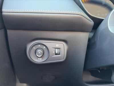 MG ZS 1.5 HYBRID+ 197 LUXURY (2026) - Foto 13