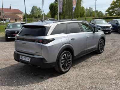 Peugeot 5008 HYBRID 145 ALLURE E-DCS6 (2025) - Photo 5
