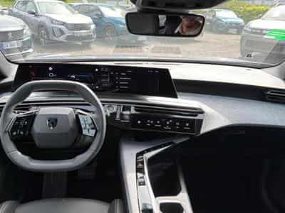 Peugeot 5008 HYBRID 145 ALLURE E-DCS6 (2025) - Photo 10