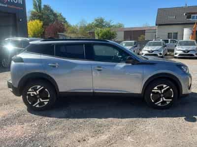 Peugeot 2008 1.2 100 ALLURE (2025) - Foto 4