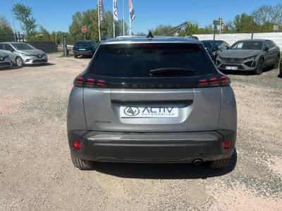 Peugeot 2008 1.2 100 ALLURE (2025) - Foto 6
