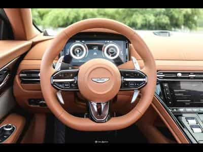 Aston-Martin DB12 VOLANTE 4.0 V8 680 CH - SPIRIT SILVER METALLIC - FULL PPF (2024) - Photo 11