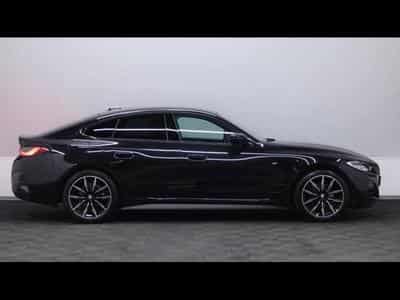 BMW 420 i Gran Coupe M SPORT Steptronic (2023) - Foto 4