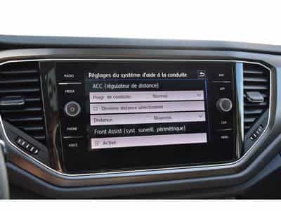 VW T-Roc 1.5 TSI Style DSG PANO ACC SIDE PARK CAM KEYLESS 1° MAIN (2018) - Photo 12