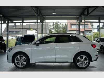 Audi Q3 40 TDI q. S line *1.HD *Virtual *Memory *AHK (2022) - Foto 11