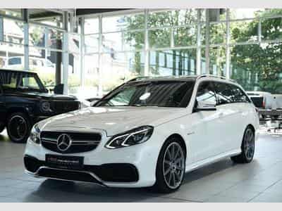 Mercedes E 63 AMG T 4M *Pano*Driver?sPackage*H&K*Designo (2014) - Foto 9