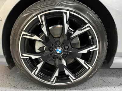BMW 120 120iA 170cv Auto M-SPORT (New Modèle) (2025) - Photo 3