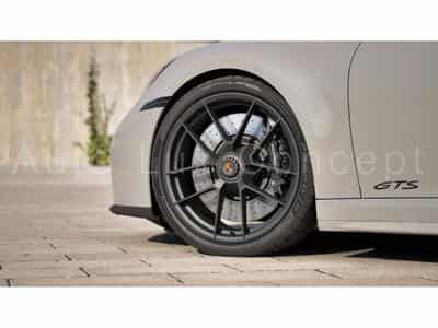 Porsche 911 911 Carrera GTS (2025) - Photo 3