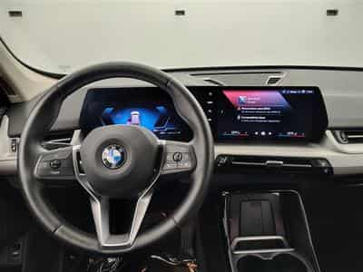 BMW X1 2.0 dA sDrive18 Cuir / Navi / Led (2024) - Foto 9