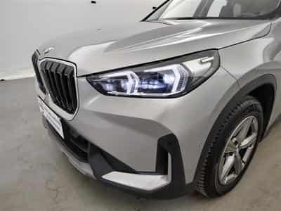 BMW X1 2.0 dA sDrive18 Cuir / Navi / Led (2024) - Foto 15