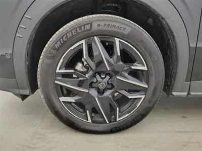 Peugeot 3008 1.2 HYBRID 145cv e-DSC6 GT NAVI / FULL LED / PANO / CAMERA (2025) - Photo 6