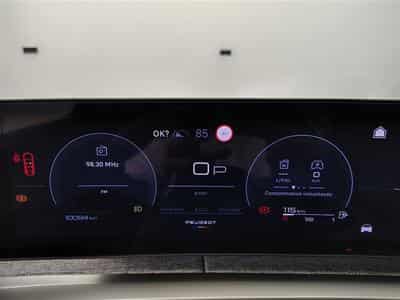 Peugeot 3008 1.2 HYBRID 145cv e-DSC6 GT NAVI / FULL LED / PANO / CAMERA (2025) - Photo 10