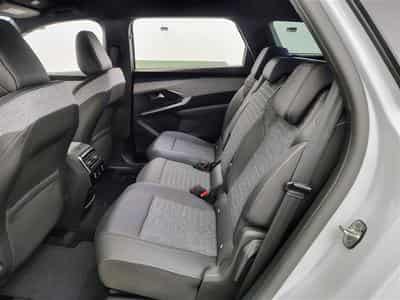 Peugeot 5008 1.2 HYBRID 145cv e-DSC6 Allure Pack 7pl. NAVI / CAMERA 360° (2025) - Foto 13