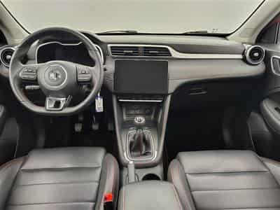MG ZS 1.5 VTi 105cv Luxury NAVI / FULL LED / CUIR / CAMERA / JA 17 (2024) - Foto 8