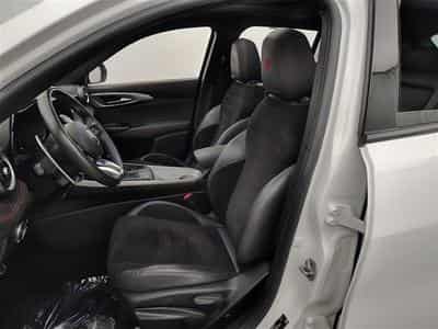 Alfa-Romeo Tonale 1.5 MHEV VGT Veloce°NAV°CARPLAY°FULL LED°CAM°T.OUV°S.CHAUF (2023) - Foto 7
