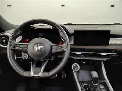 Alfa-Romeo Tonale 1.5 MHEV VGT Veloce°NAV°CARPLAY°FULL LED°CAM°T.OUV°S.CHAUF (2023) - Foto 9