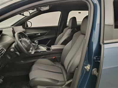 Peugeot 3008 1.2 PureTech Allure Pack S-CUIR / NAVI / CAMERA / CARPLAY (2023) - Photo 7