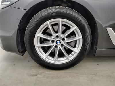 BMW 520 Touring 520iA MHEV/CUIR/NAVI/FULL LED/JA/PDC (2023) - Photo 6