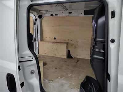 Fiat Doblo 1.6 MJET Cargo CLIM / CARPLAY (2023) - Foto 13