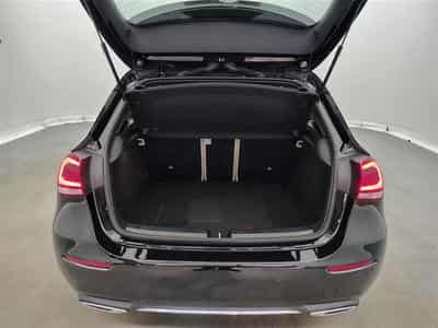 Mercedes A 180 d Luxury Line Cuir / Navi / Led / PDC av+ar (2022) - Foto 14