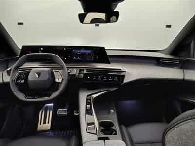 Peugeot 5008 1.2 HYBRID 145cv e-DSC6 GT 7pl. NAVI / FULL LED / PANO / CAM (2025) - Photo 8