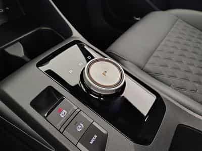 MG MG3 1.5 Hybrid BVA Luxury NAVI / FULL LED / CUIR PARTIEL / CAM (2024) - Foto 12