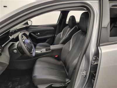 Peugeot 408 1.2 Hybrid 145cv e-DCS6 Allure NAVI / FULL LED / CAMERA (2024) - Foto 7