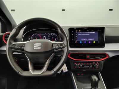 Seat Arona 1.0 TSI FR DSG NAVI / CARPLAY / FULL LED (2024) - Foto 9