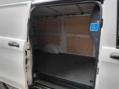 Mercedes Vito 2.0 BlueTEC (2024) - Photo 13