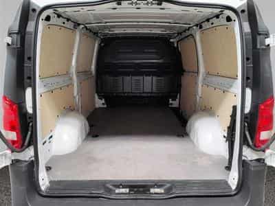 Mercedes Vito 2.0 BlueTEC (2024) - Photo 14