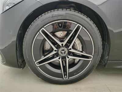 Mercedes C 200 d MHEV • STAR EDITION • AMG LINE • PACK NIGHT (2025) - Foto 6