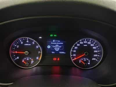 Kia Sportage 1.6i More *NAVI/CAMERA/CUIR PARTIEL/PDC AV ARR/JA17 (2021) - Foto 10