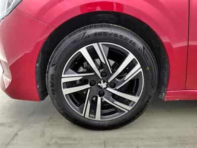 Peugeot 208 1.2i PureTech Style NAVI / CAMERA / FULL LED / CLIM (2023) - Photo 6