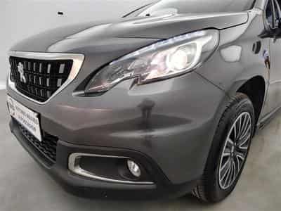 Peugeot 2008 1.2 PureTech 82Cv Active CLIM / BLUETOOTH / PDC (2019) - Foto 15