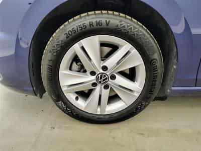 VW Golf 2.0 TDi Life Cuir / Navi Cockpit / Led / PDC av+ar (2024) - Photo 6
