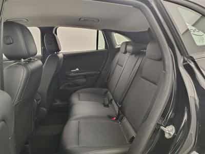 Mercedes GLA 180 d Business Line Navi / PDC av+ar (2022) - Foto 13