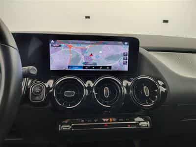Mercedes GLA 180 d Business Line Navi / PDC av+ar (2022) - Foto 11