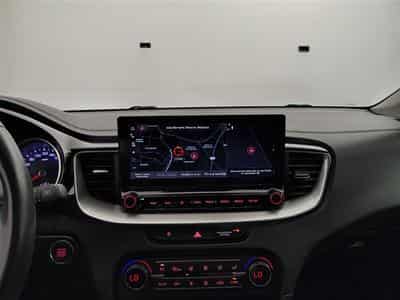 Kia XCeed 1.6 CRDi MHEV Pulse (2023) - Photo 11